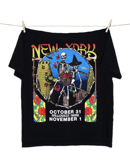 Online Ceramics In and Out of the Garden We Go T-Shirt